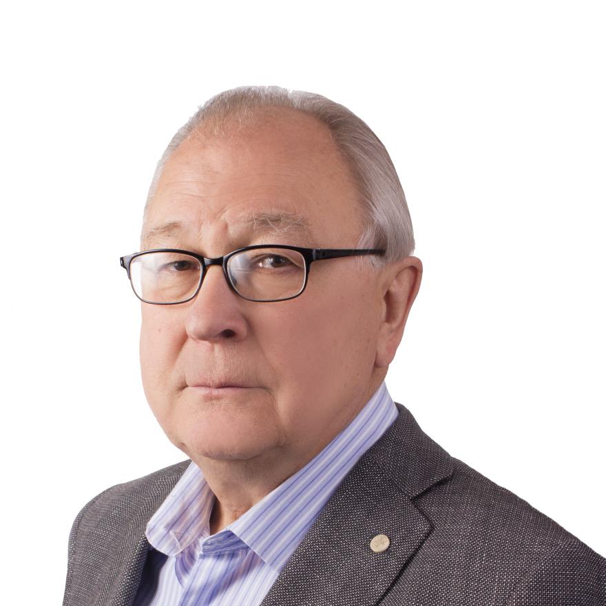 СОЛОВЬЯНОВ Александр Александрович